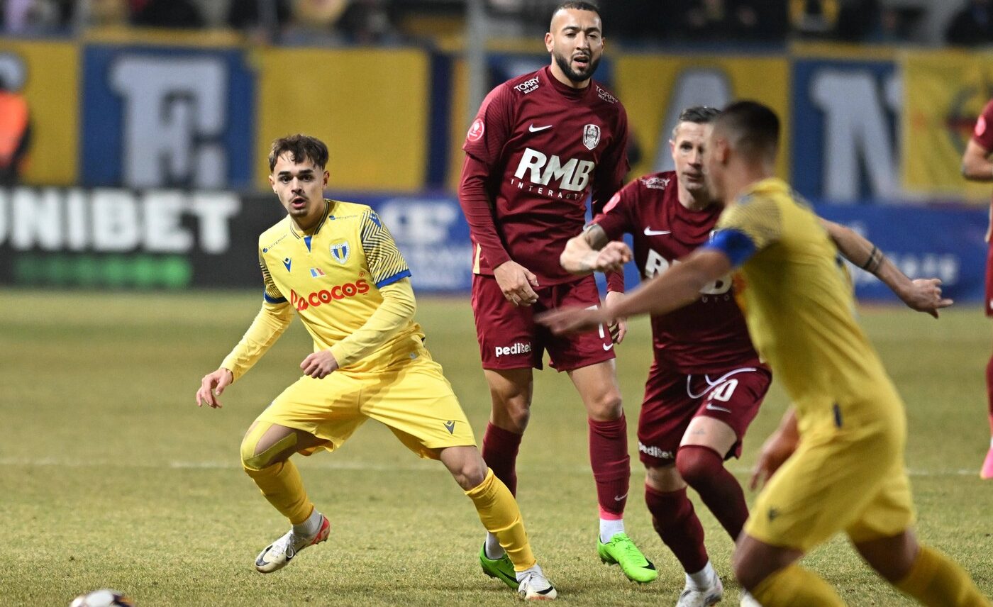 Dan Petrescu taie-n carne vie la CFR Cluj! Doi jucători importanți vor fi puși pe liber