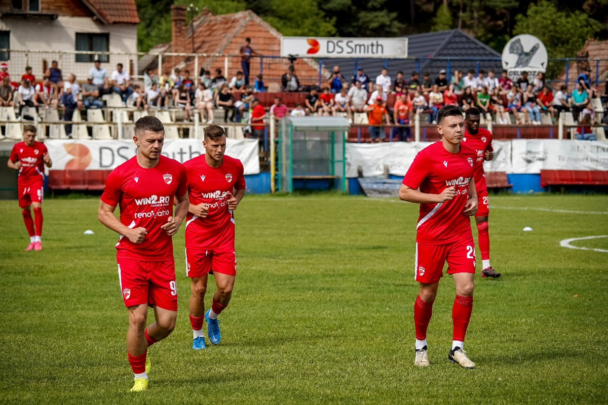 Dinamo s-a distrat în primul amical al verii și s-a impus cu 8-0! Cine a marcat golurile echipei lui Zeljko Kopic