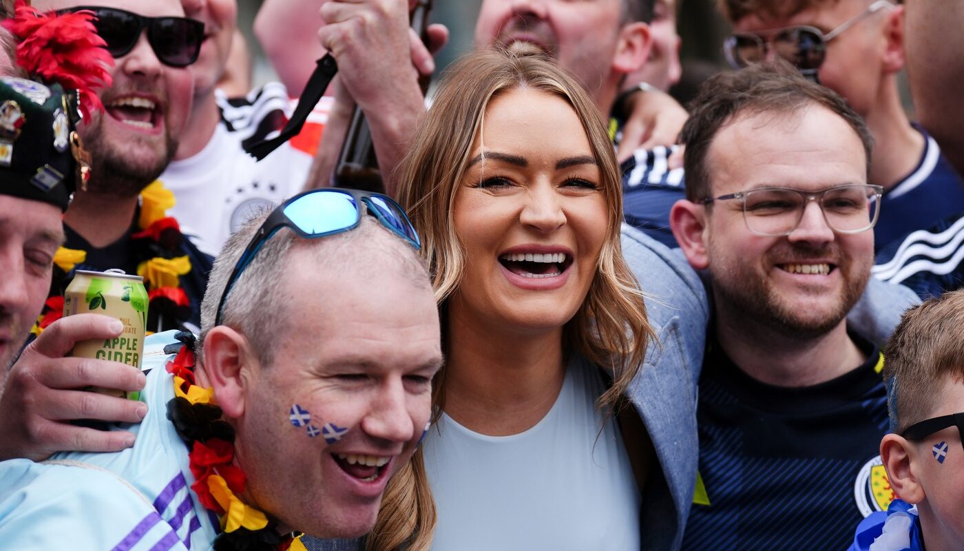 Fanii scoțieni își fac de cap în Munchen înainte de meciul cu Germania de la EURO 2024!