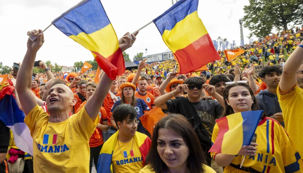 FOTO | Dracula mănâncă portocalele! Imaginea zilei, înainte de România ...