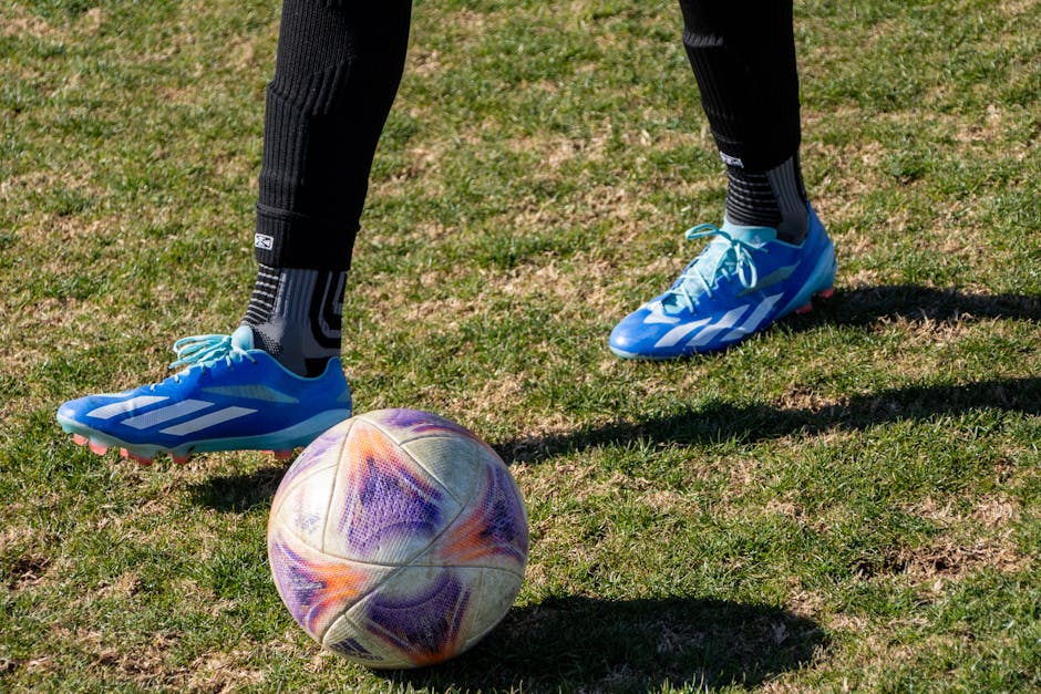 Steagurile Iranului si SUA cu stadion de fotbal pe fundal